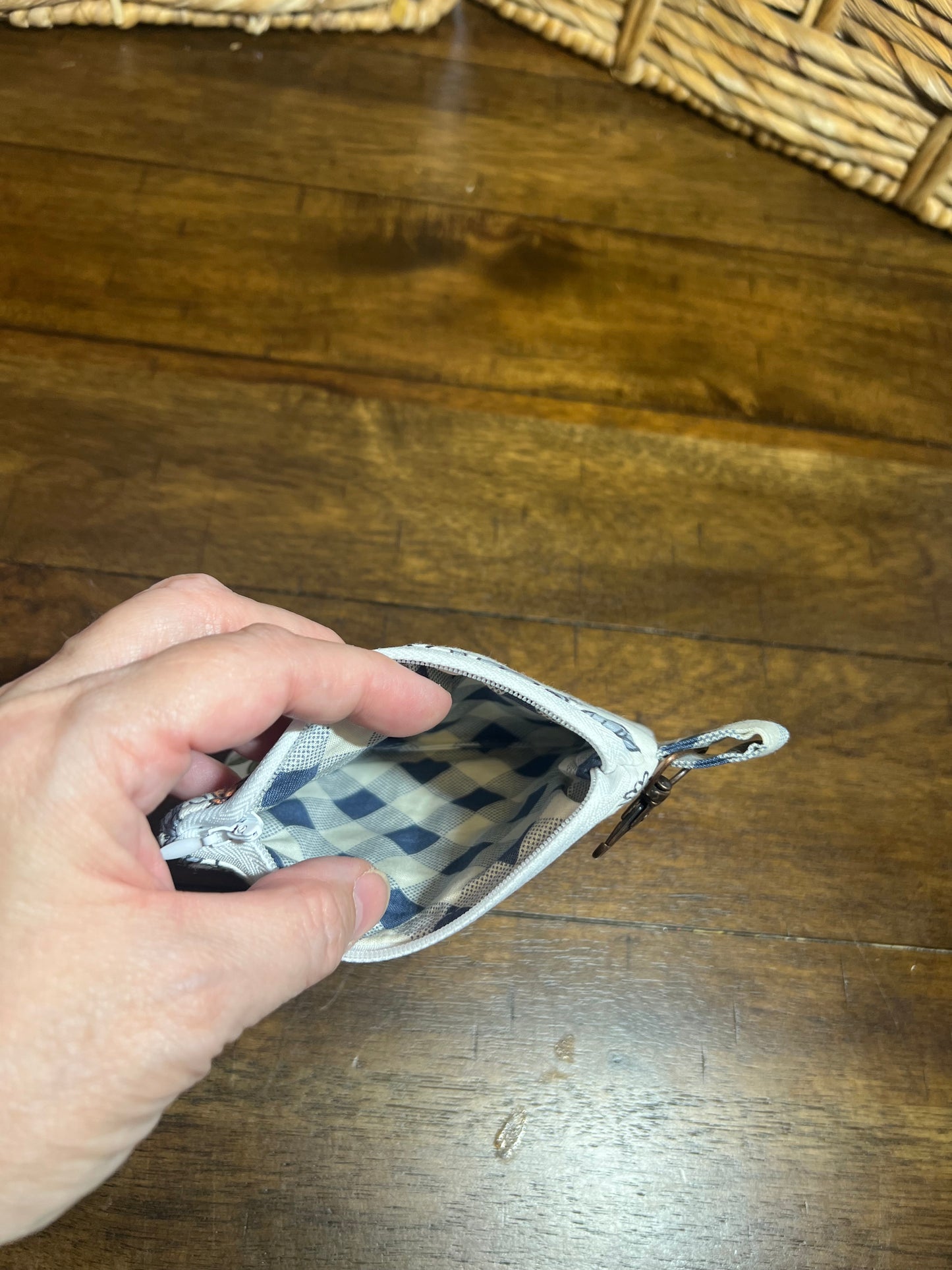 Keychain wallet with Denim Gingham liner