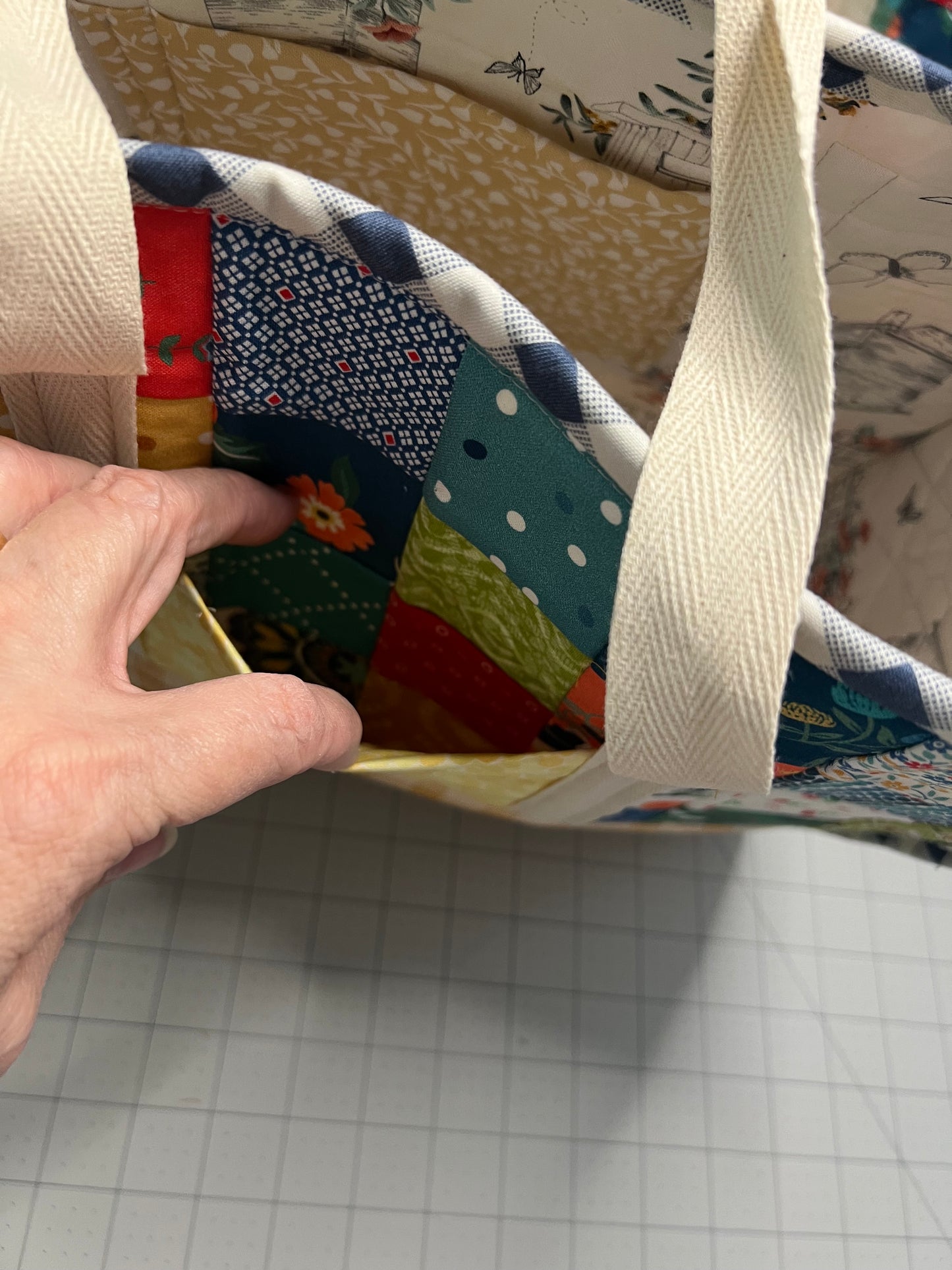 Patchwork pocket tote