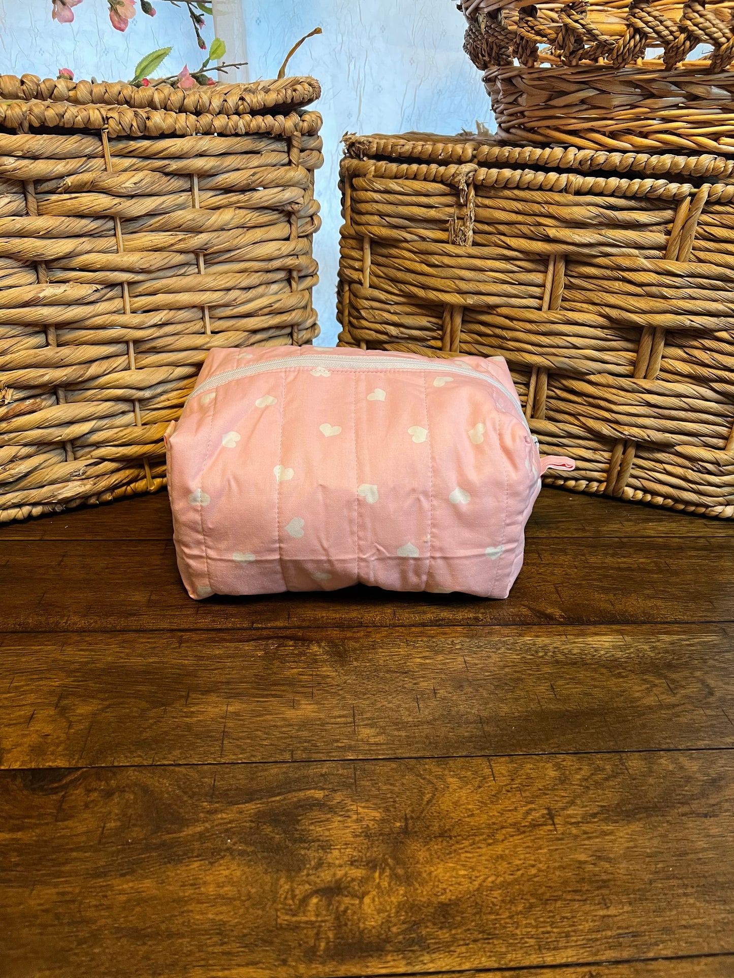 Large makeup bag pink hearts