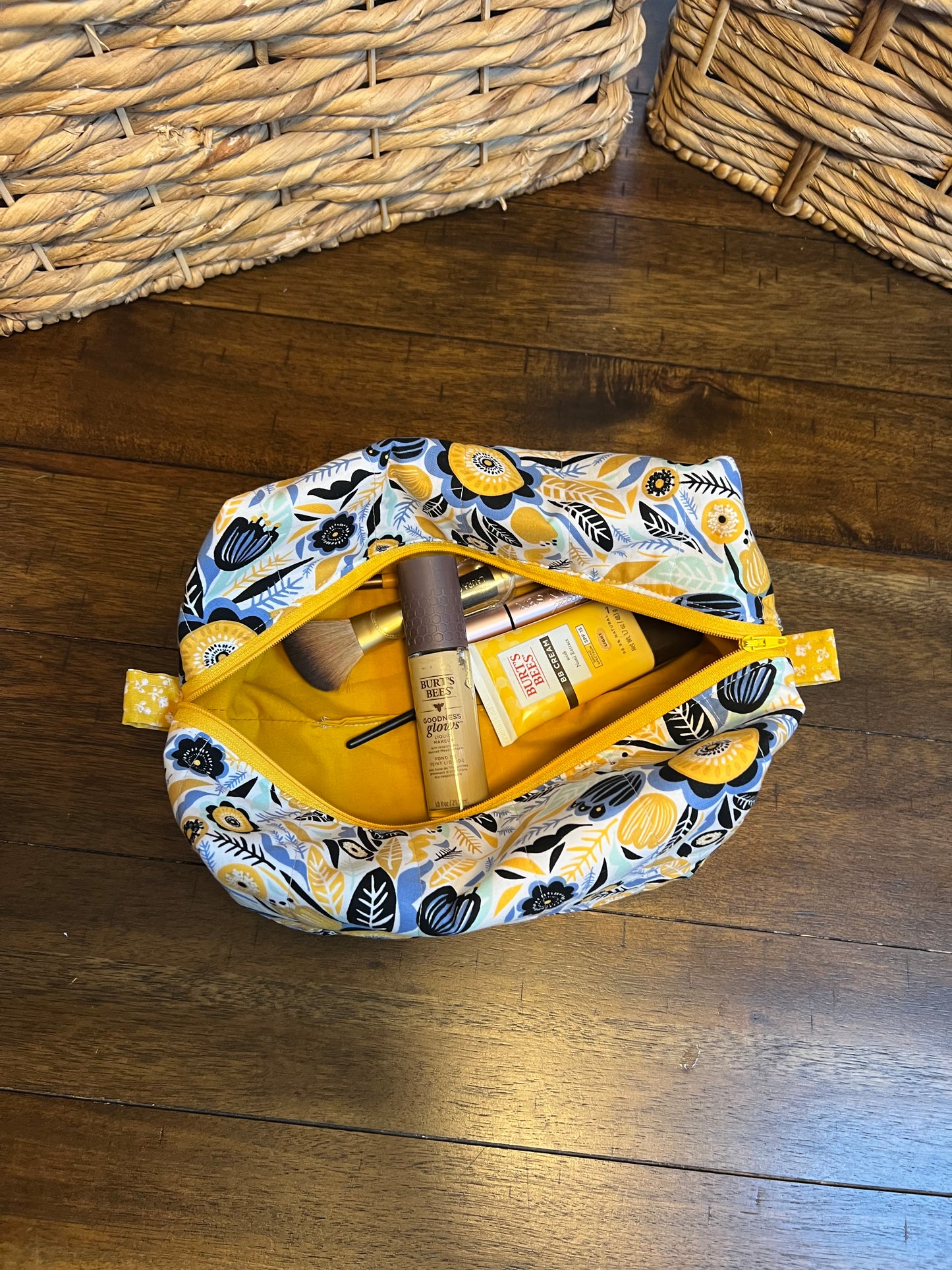 Large Makeup bag Sunny days