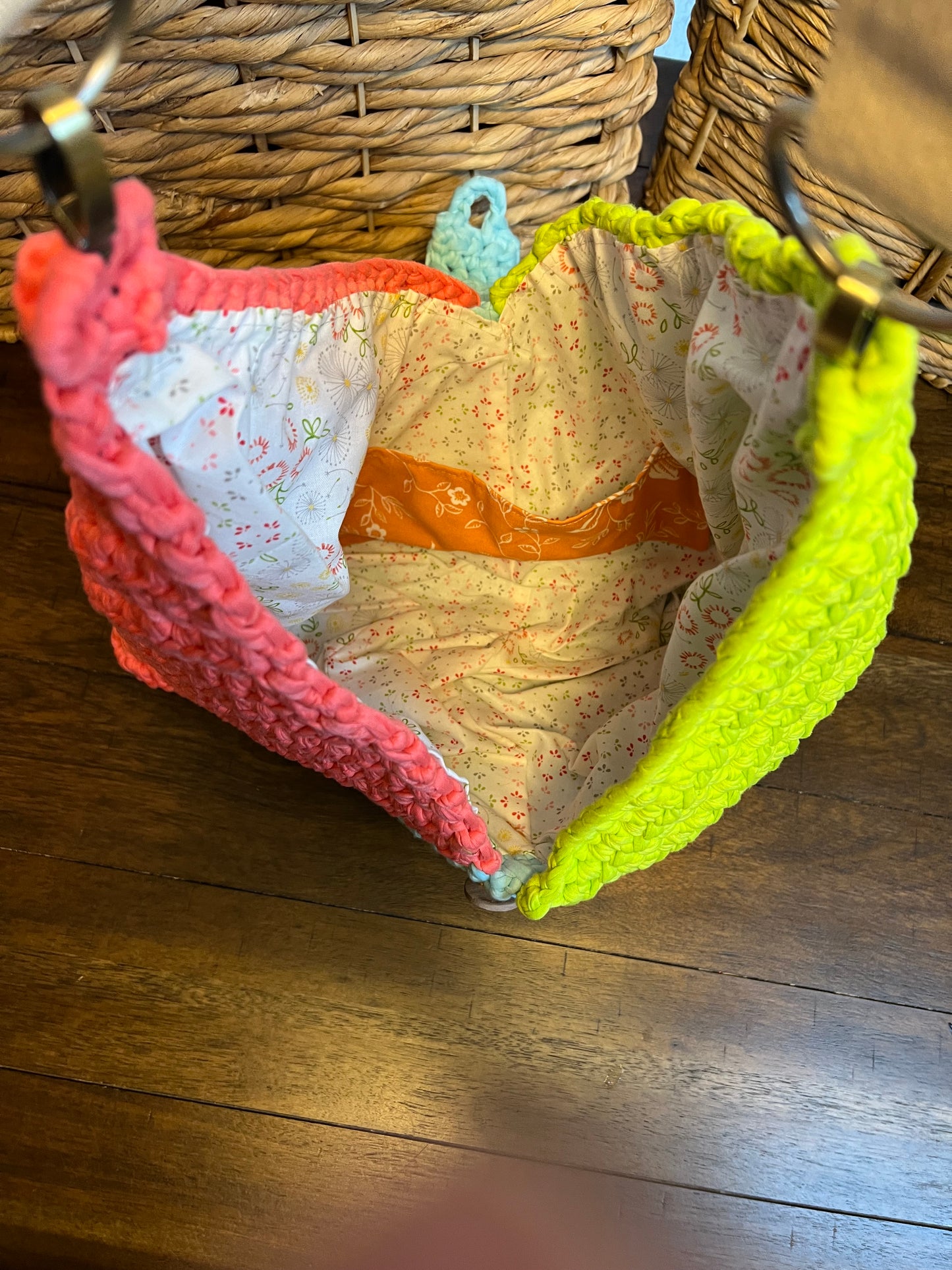 Tropical triangle bag