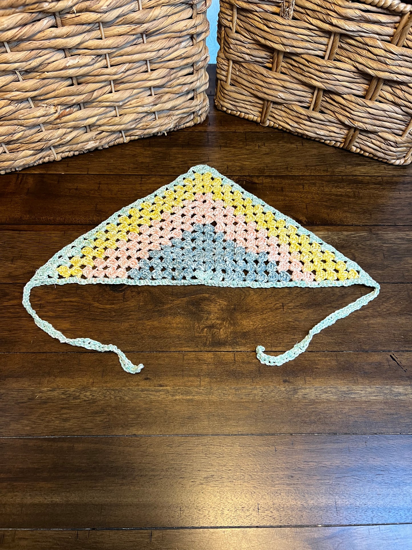 Crochet bandana Pastel