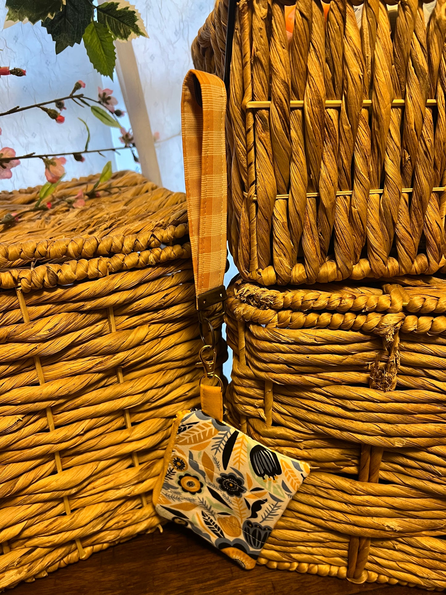 Wristlet Yellow Plaid