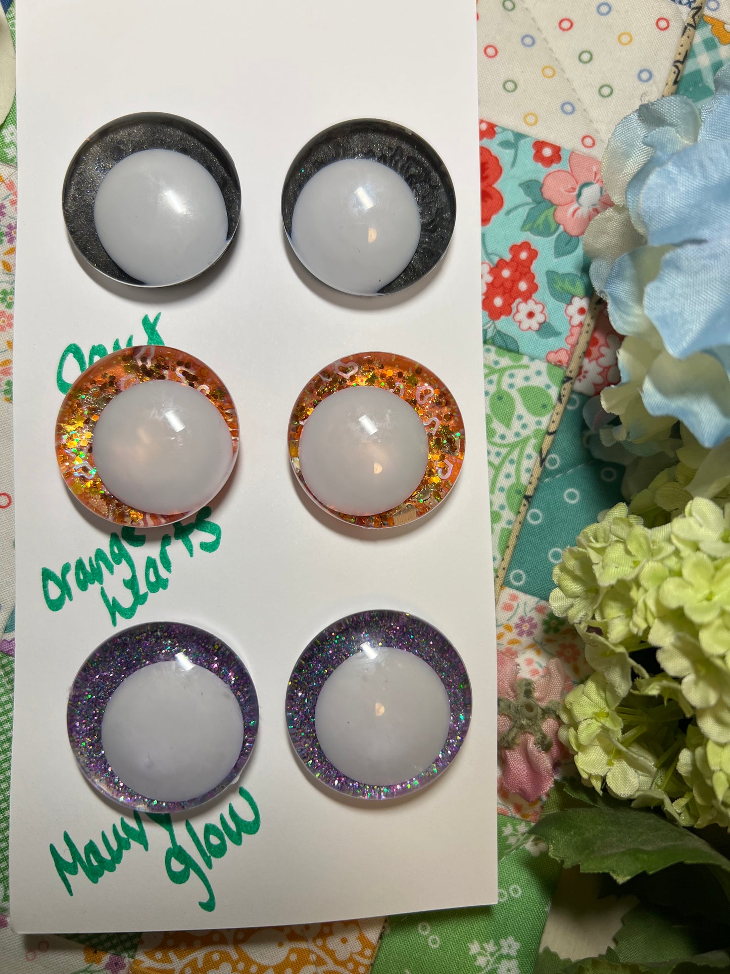 35 mm white pupil safety eye set. OOM