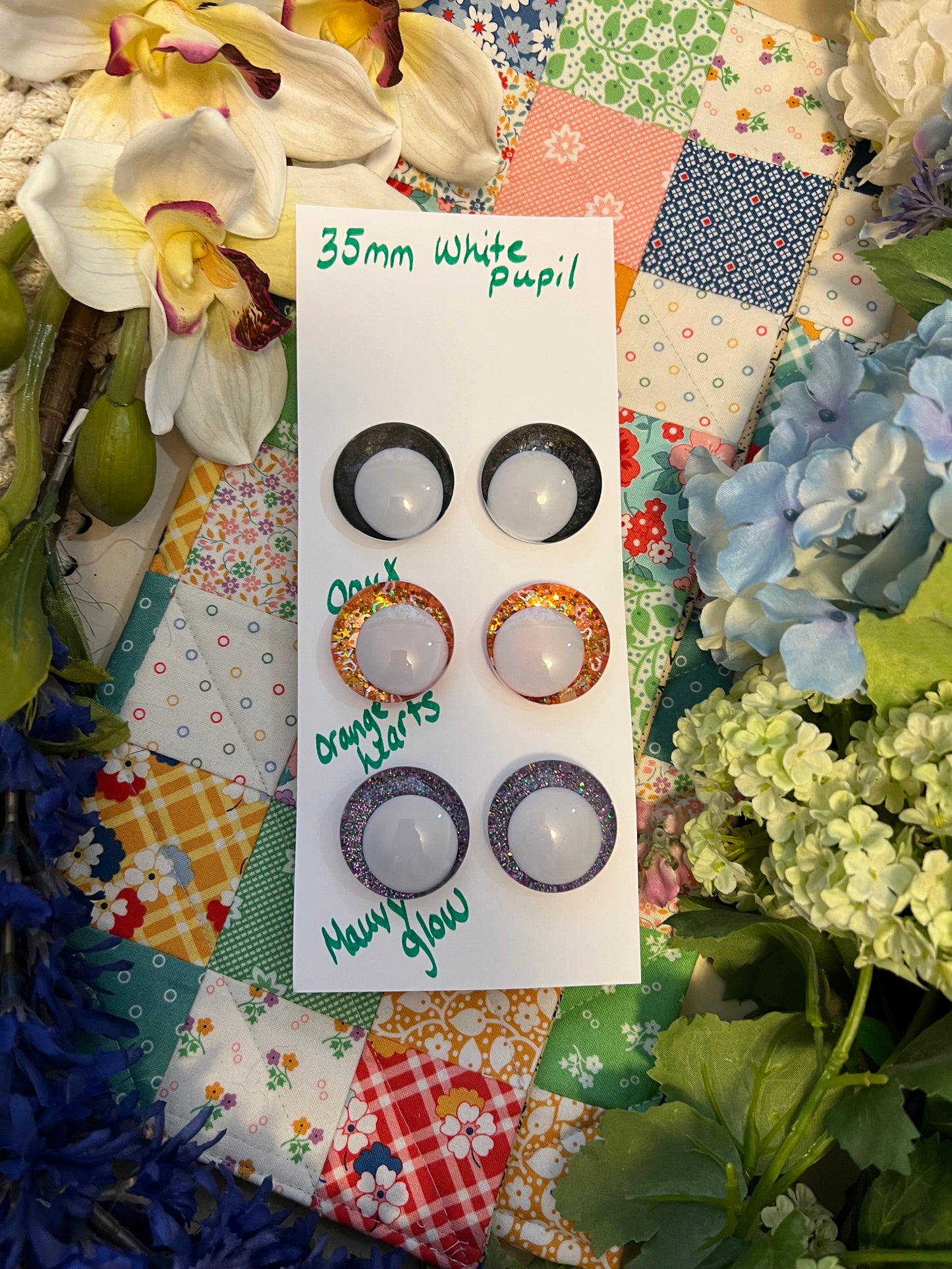 35 mm white pupil safety eye set. OOM