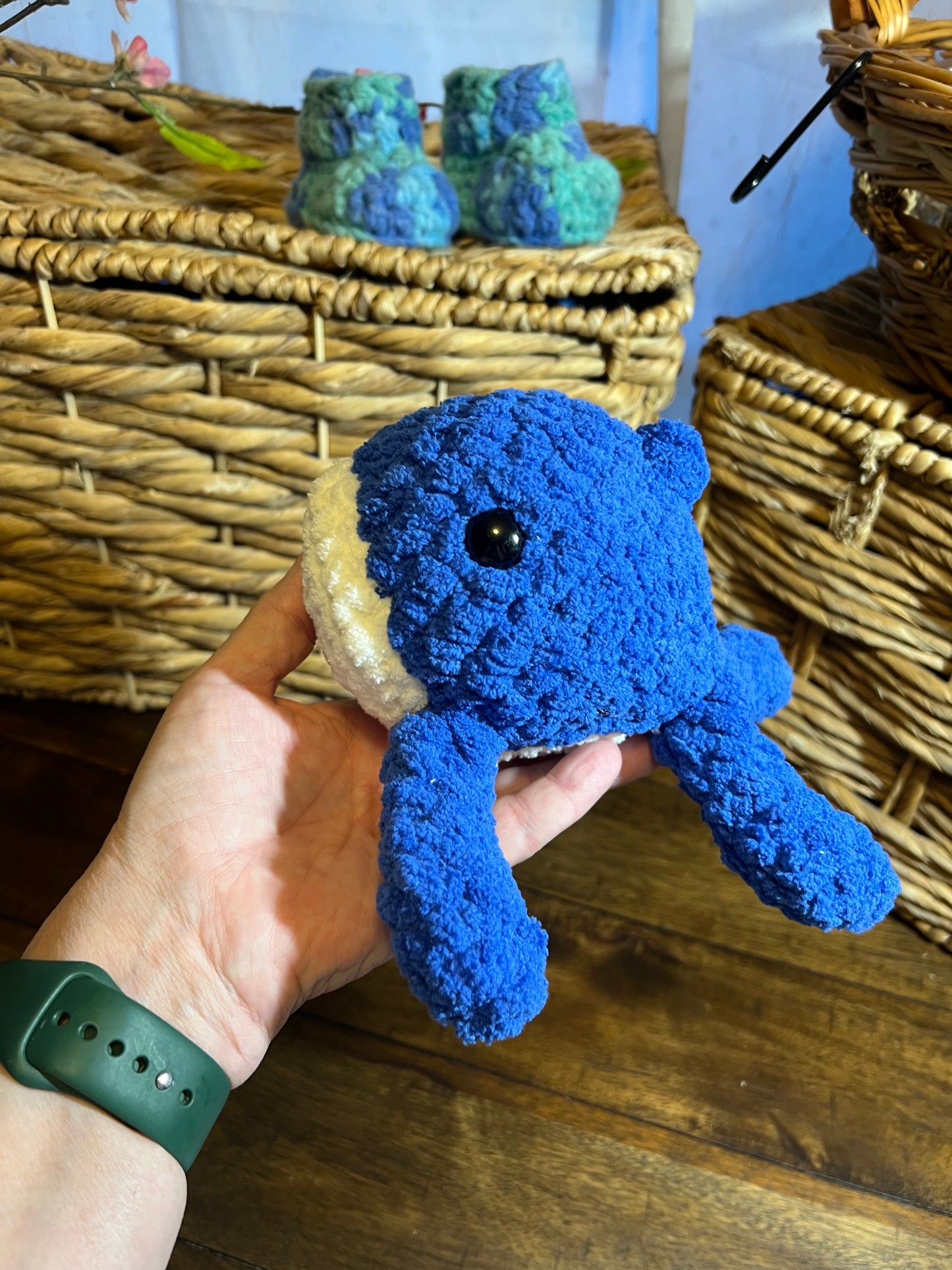 Willow the whale Dark blue
