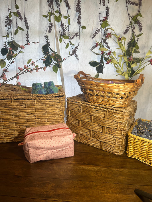 Large Makeup bag Cherries jubilee
