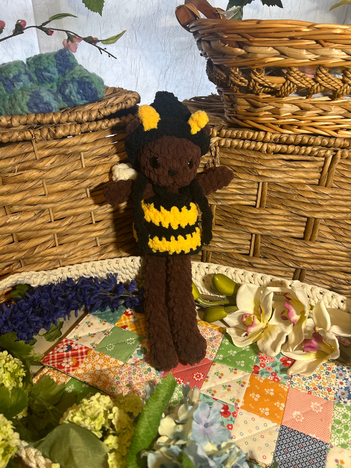 Bee bear
