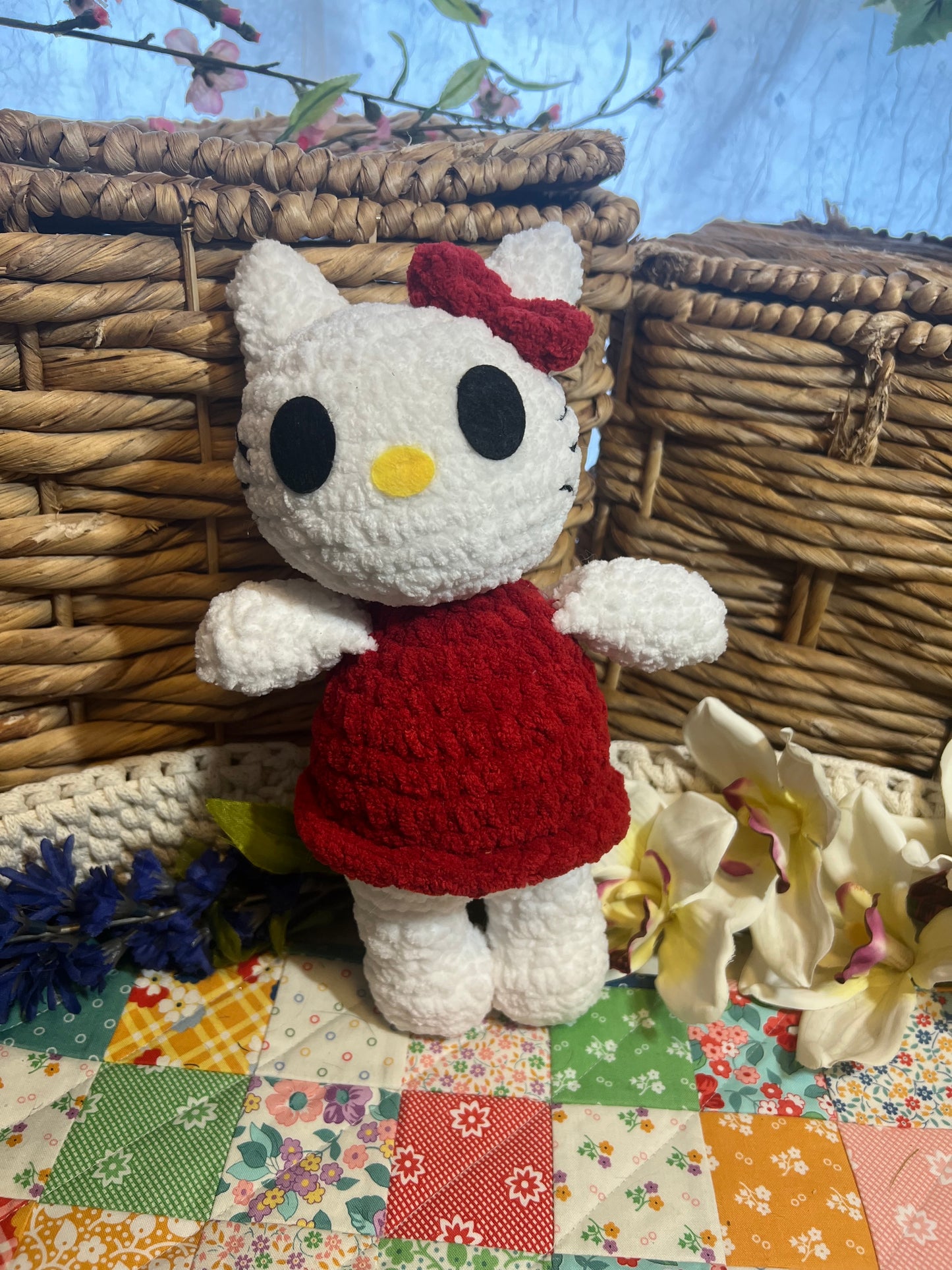 little kitty with red bow