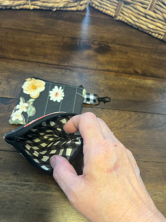 Keychain Wallet Black floral print