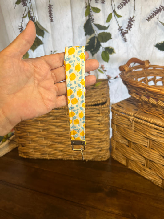 Wristlet Lemon print